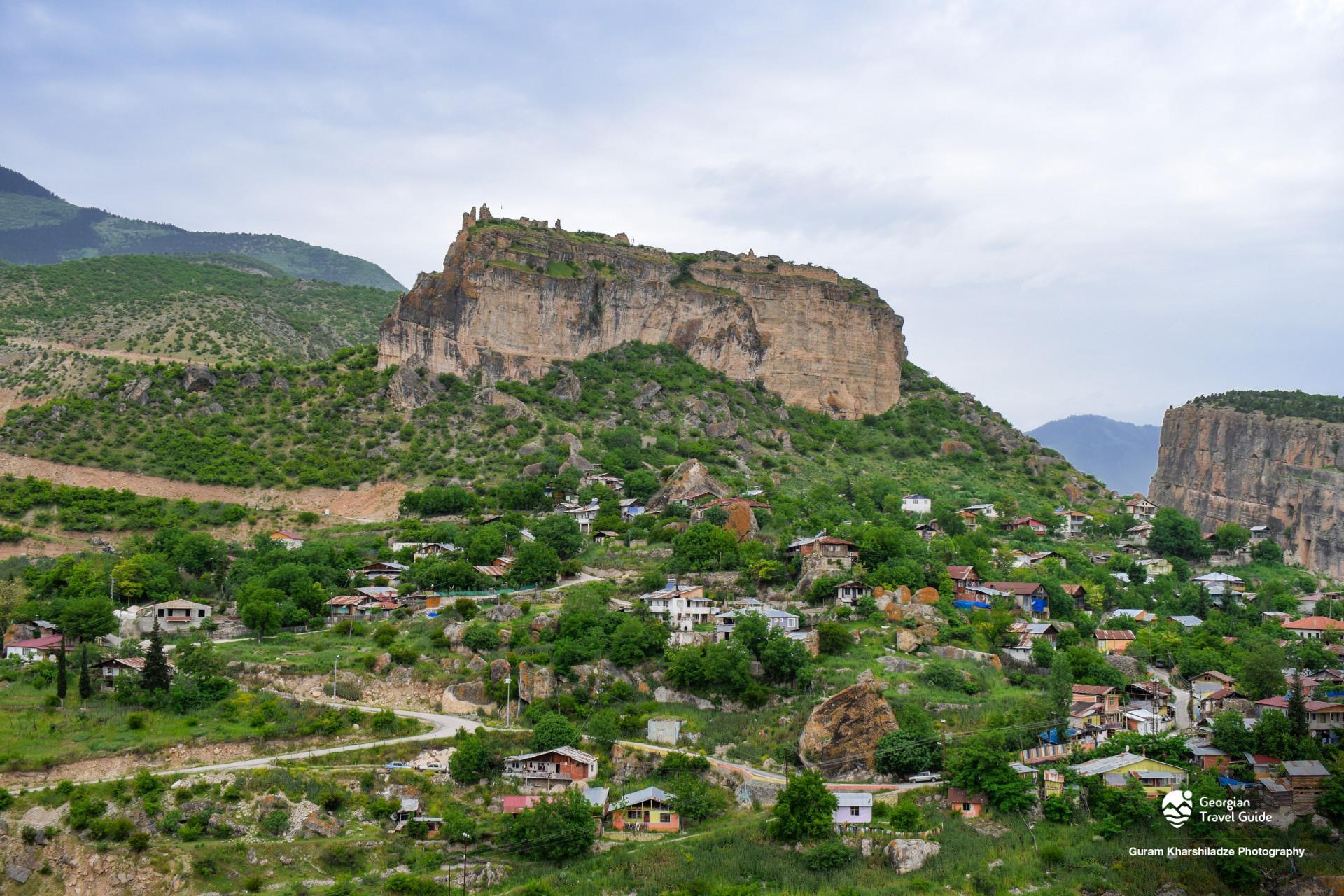 არტანუჯის ციხე
