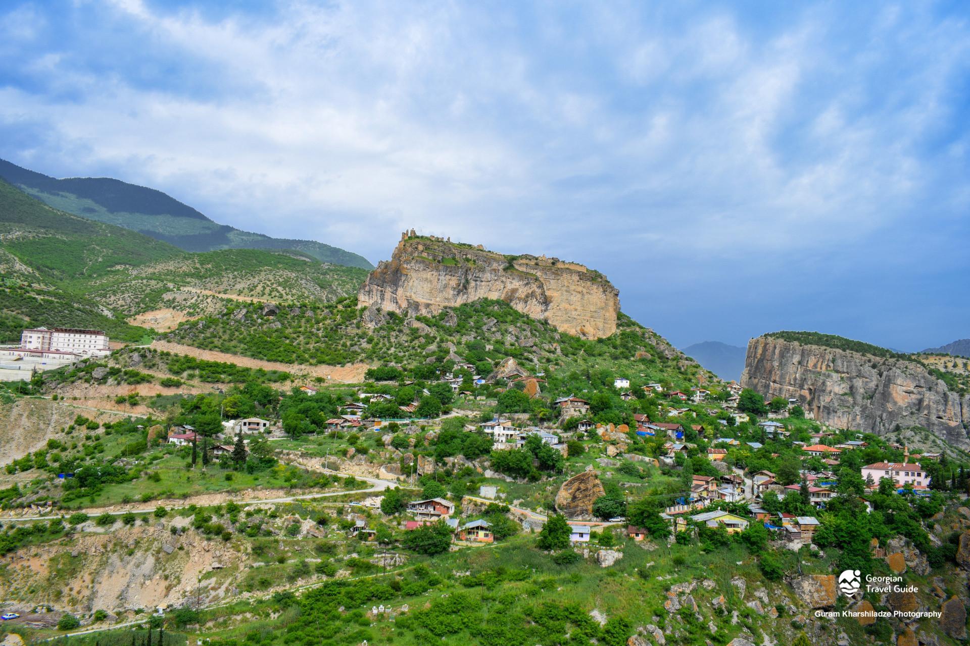 არტანუჯის ციხე