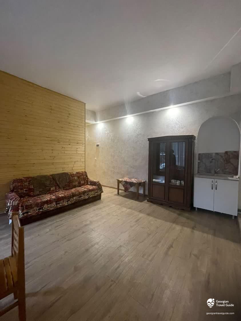 Racha Rooms . რაჭა რუმსი