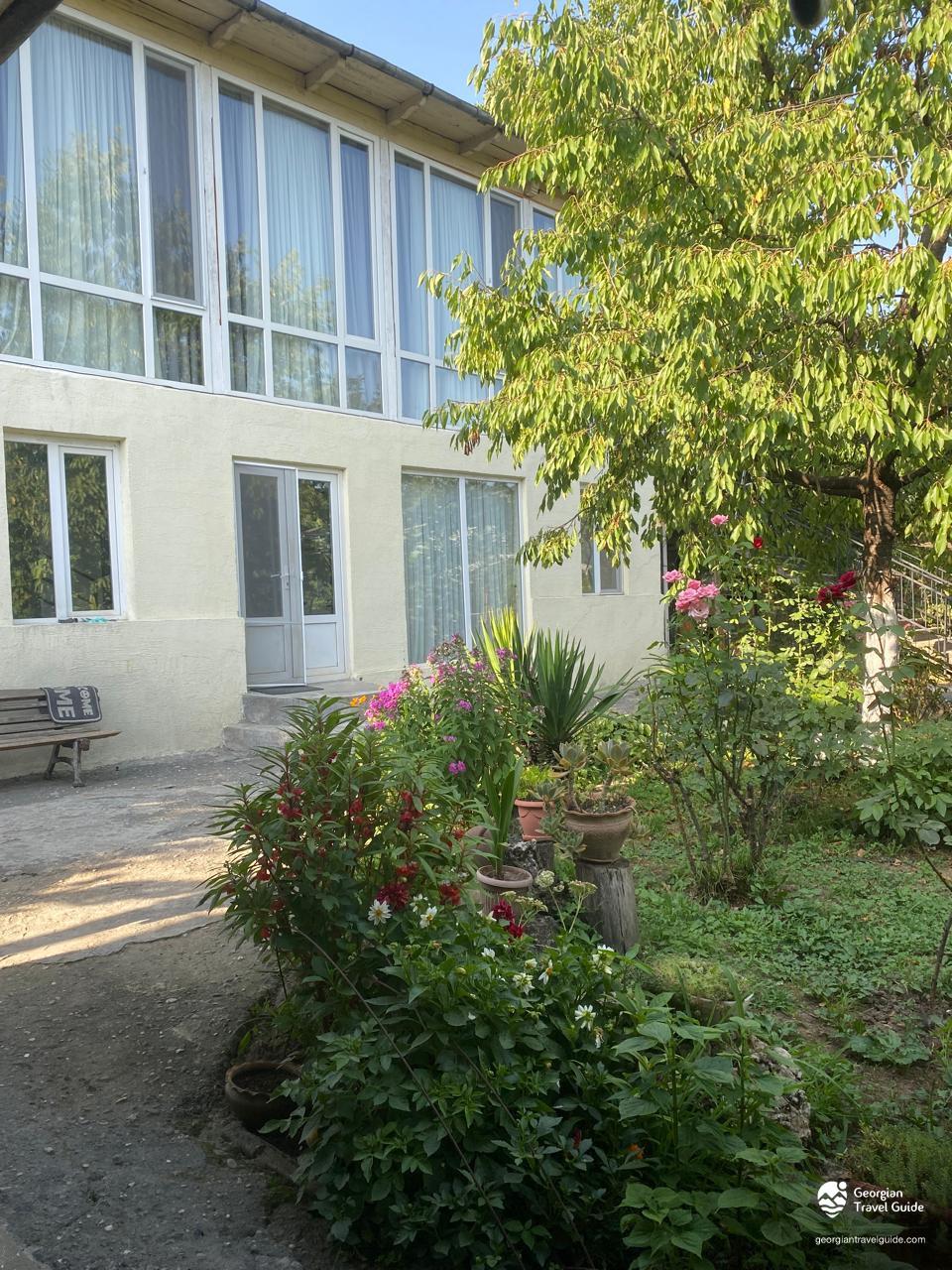 საოჯახო სასტუმრო ჭალისთავი