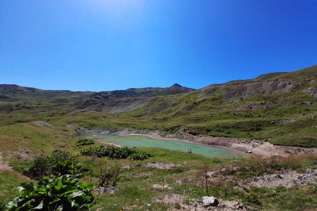 ყარაგოლის (შავი) ტბები
