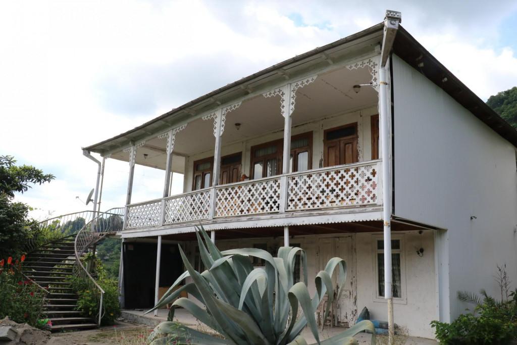 შარაშიძის ღვინის მარანი