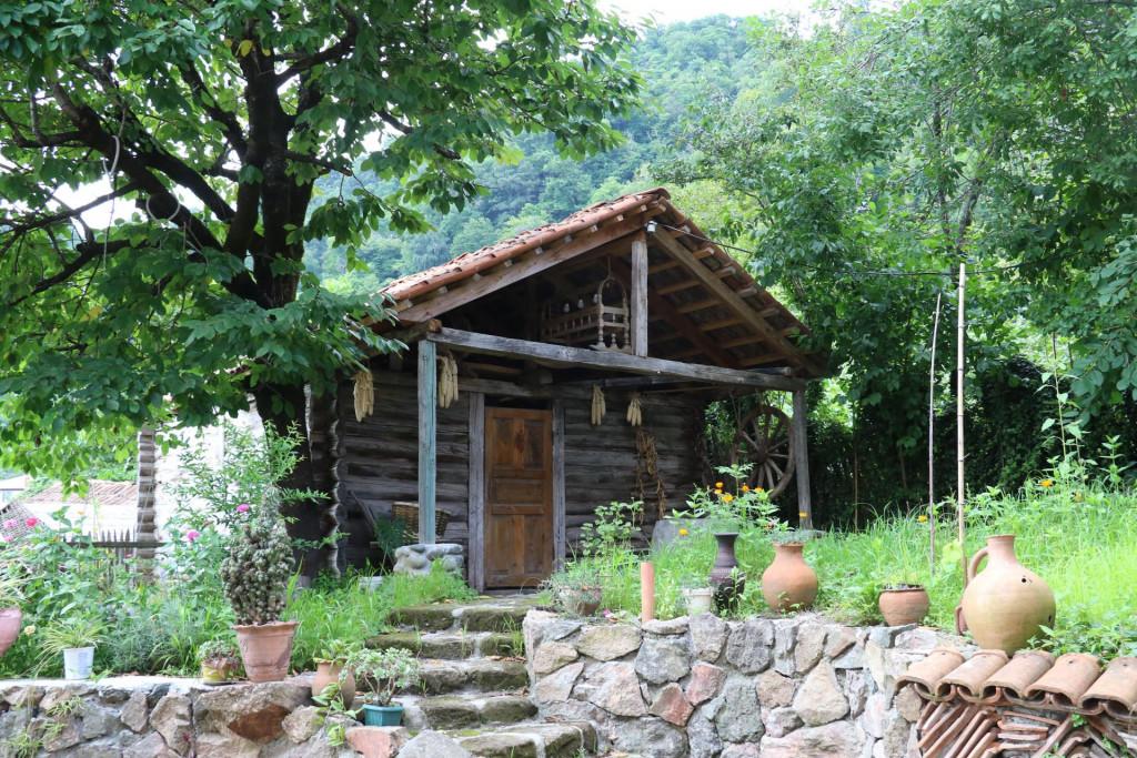 შარაშიძის ღვინის მარანი