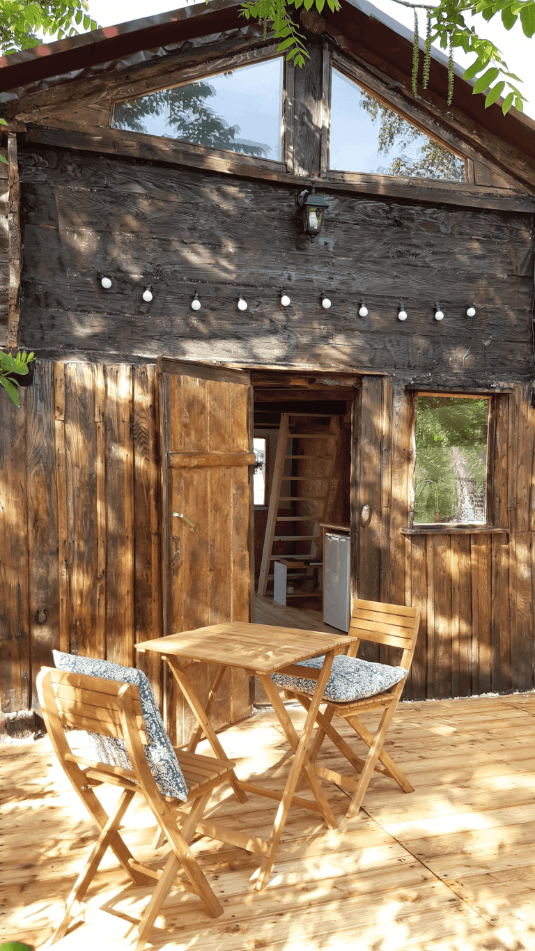 Cottage in Mukhuri