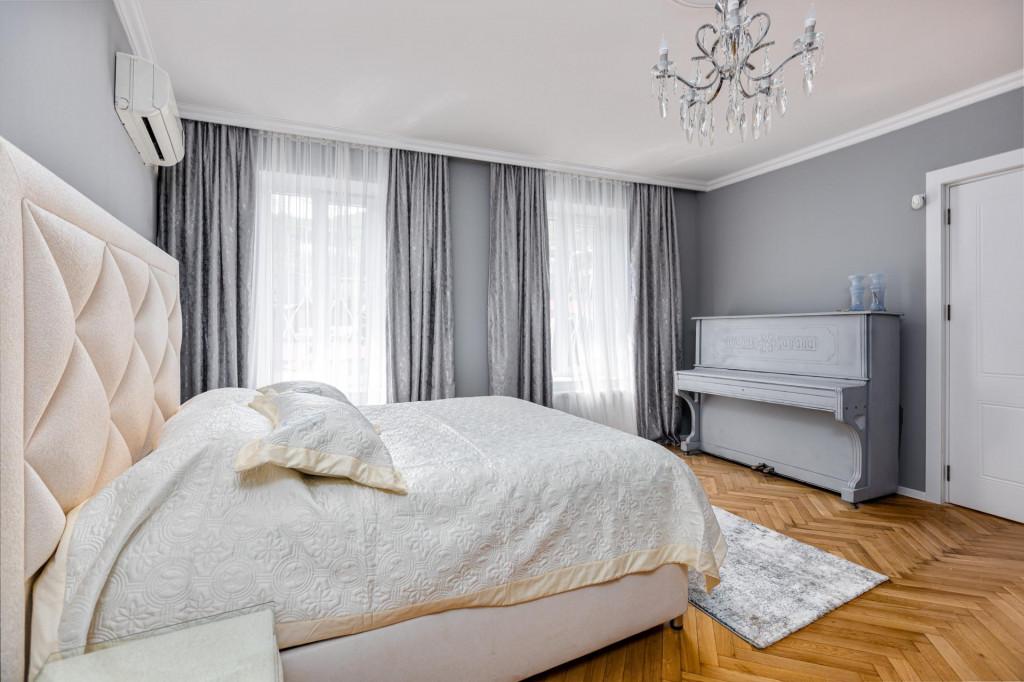 MaRKoS Sololaki Flat