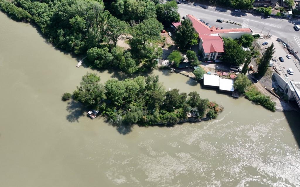 კატერის ტური მდინარეზე მცხეთაში