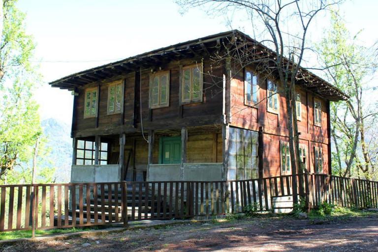 11173377_1572783719677472_390580