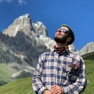 ვახტანგ ბლაგიძე