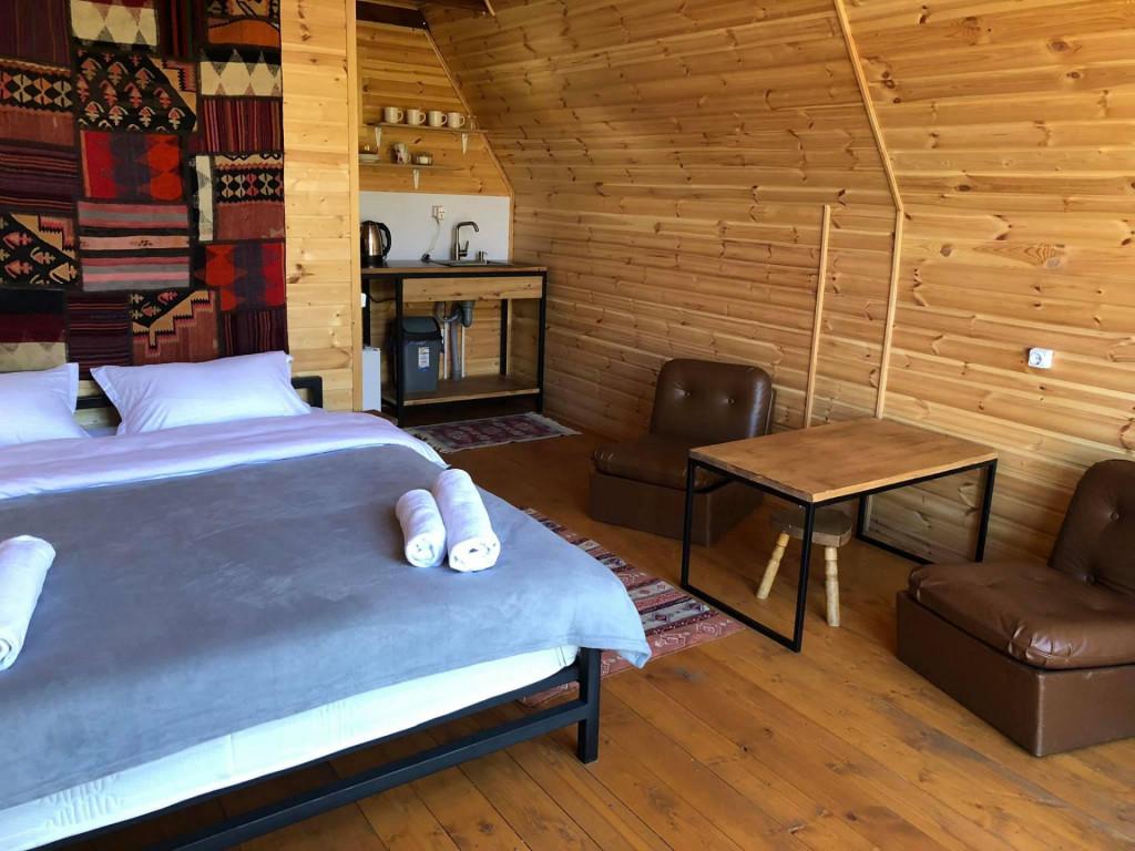 ყაზბეგი ყურო კოტეჯი Kuro Cottages