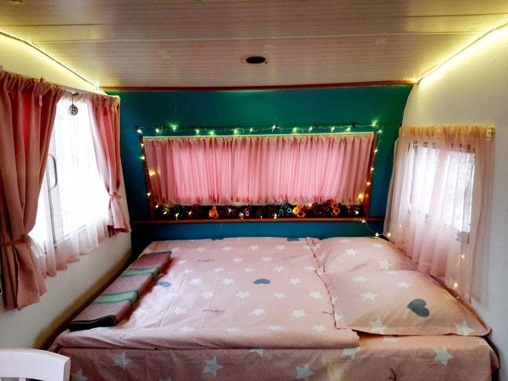 ოთახი#8 • Room #8