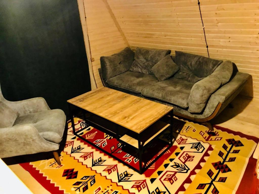 ხის ქოხები მესტიაში / Wooden Huts In Mestia