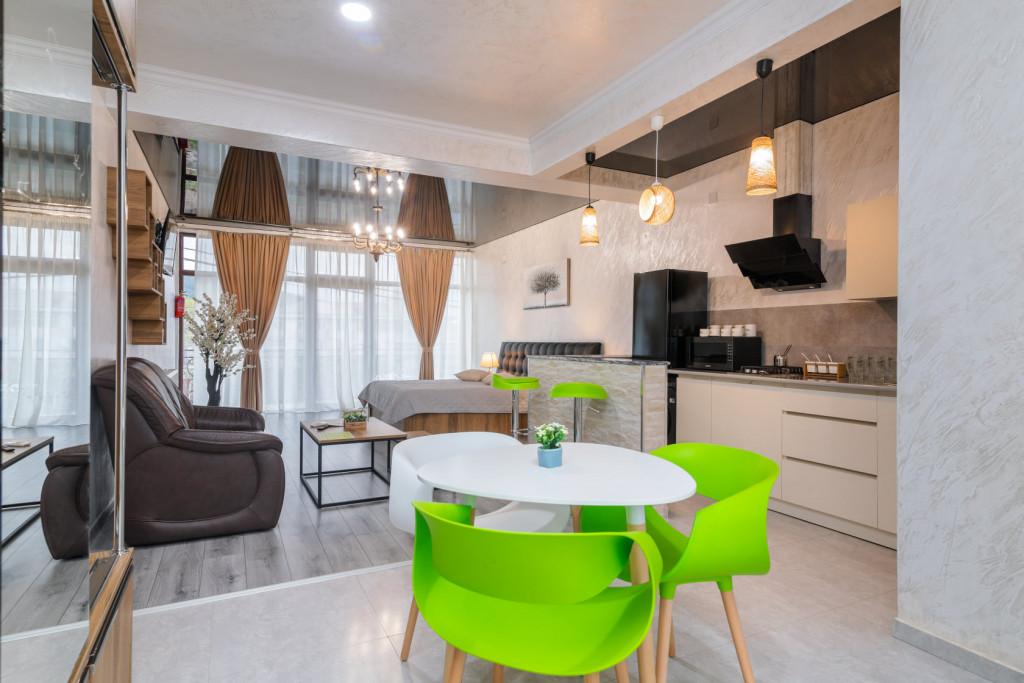 სასტუმრო პოუმ +