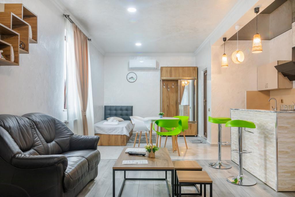 სასტუმრო პოუმ +