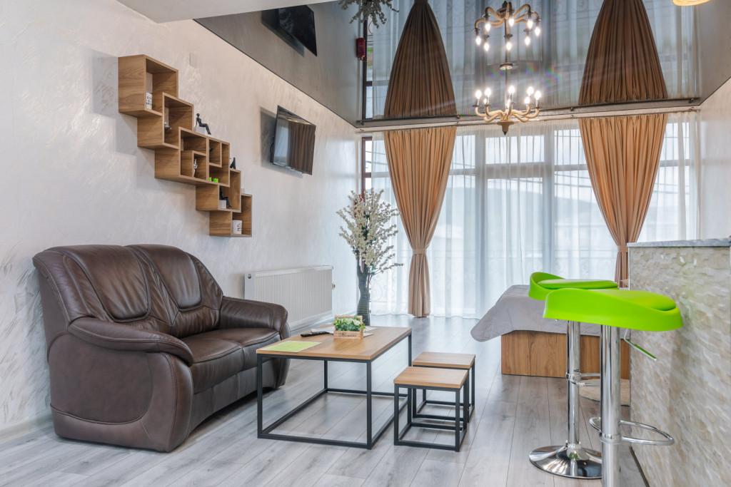 სასტუმრო პოუმ +