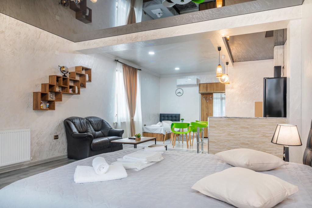 სასტუმრო პოუმ +