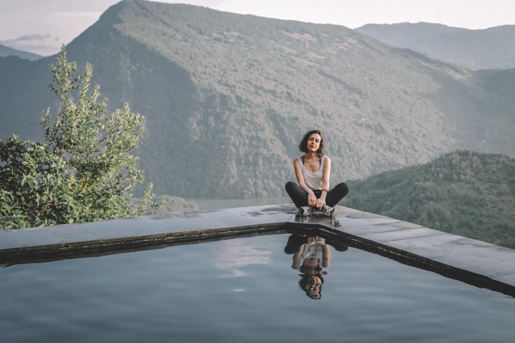 ლაილაშის აუზი