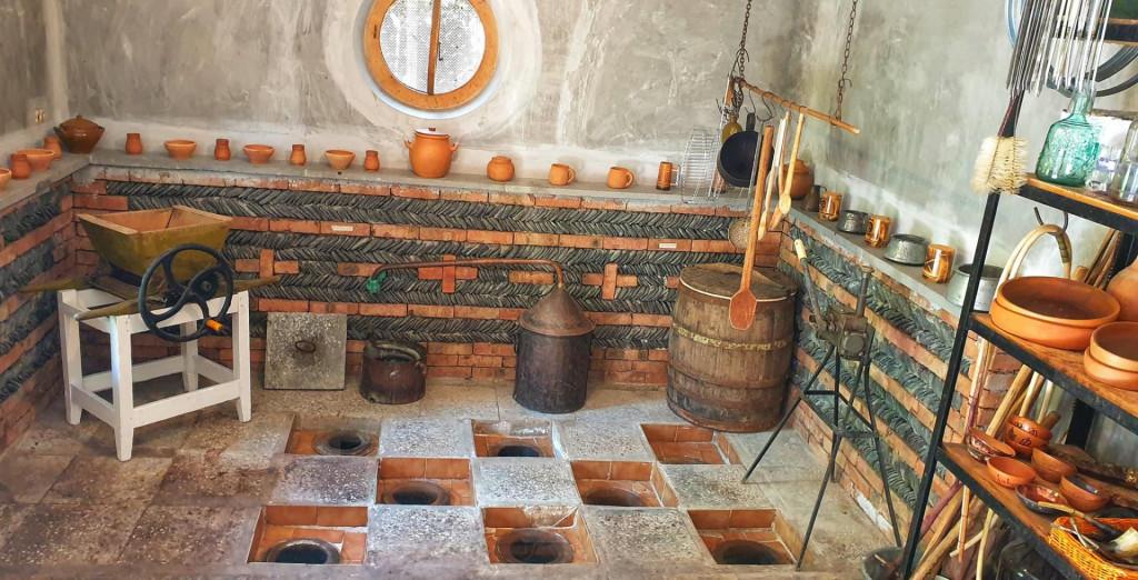 ღვინის დეგუსტაცია გურამი პაპას მარანში