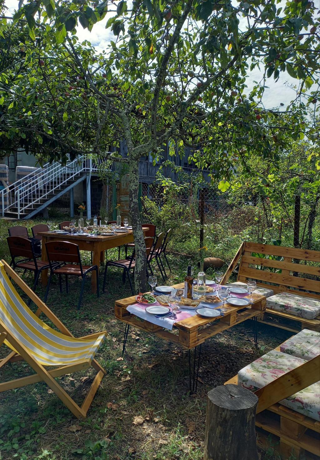 Dato\'s Wine - დათოს ღვინო