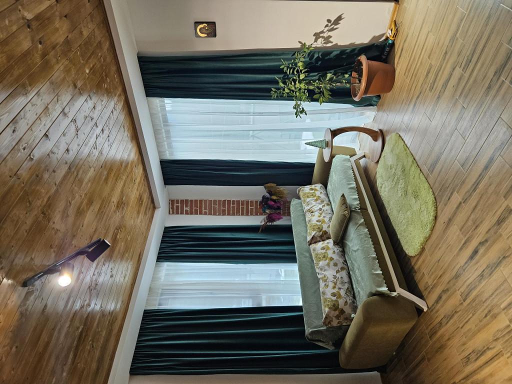 კოტეჯი  \