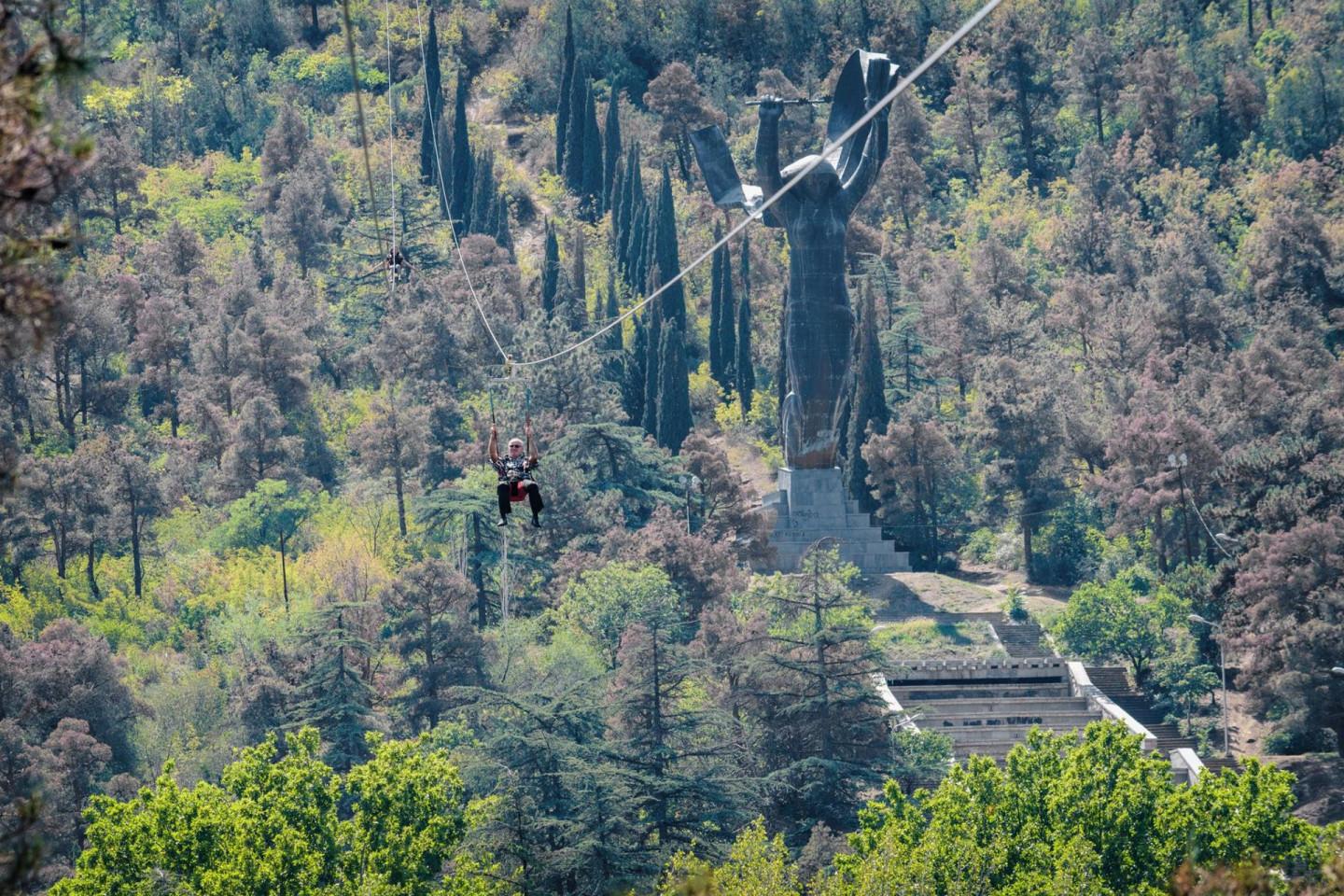ზიპლაინი კუს ტბაზე
