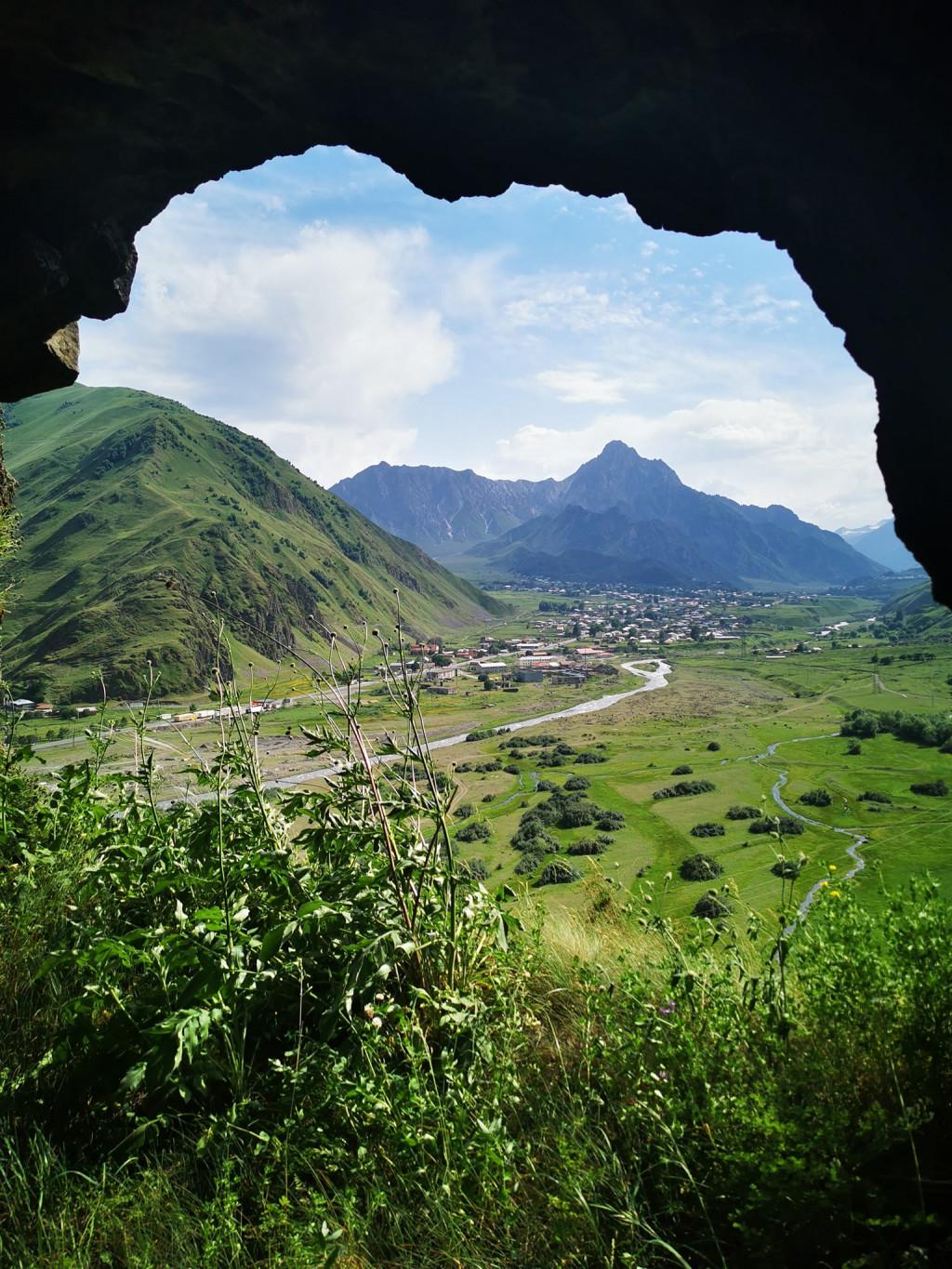 ქირავდება დღიურად კოტეჯი ყაზბეგში