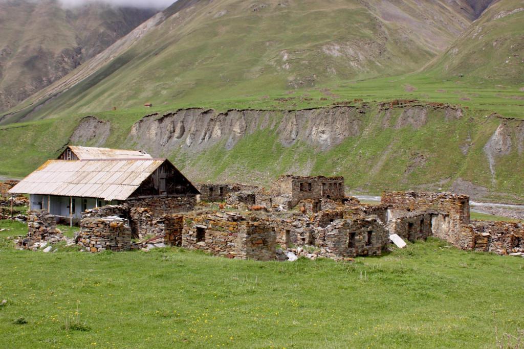 sofeli ketrisi village