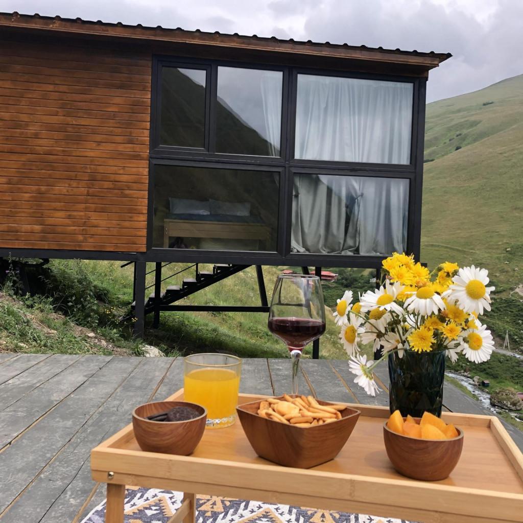 Pirdapira პირდაპირა