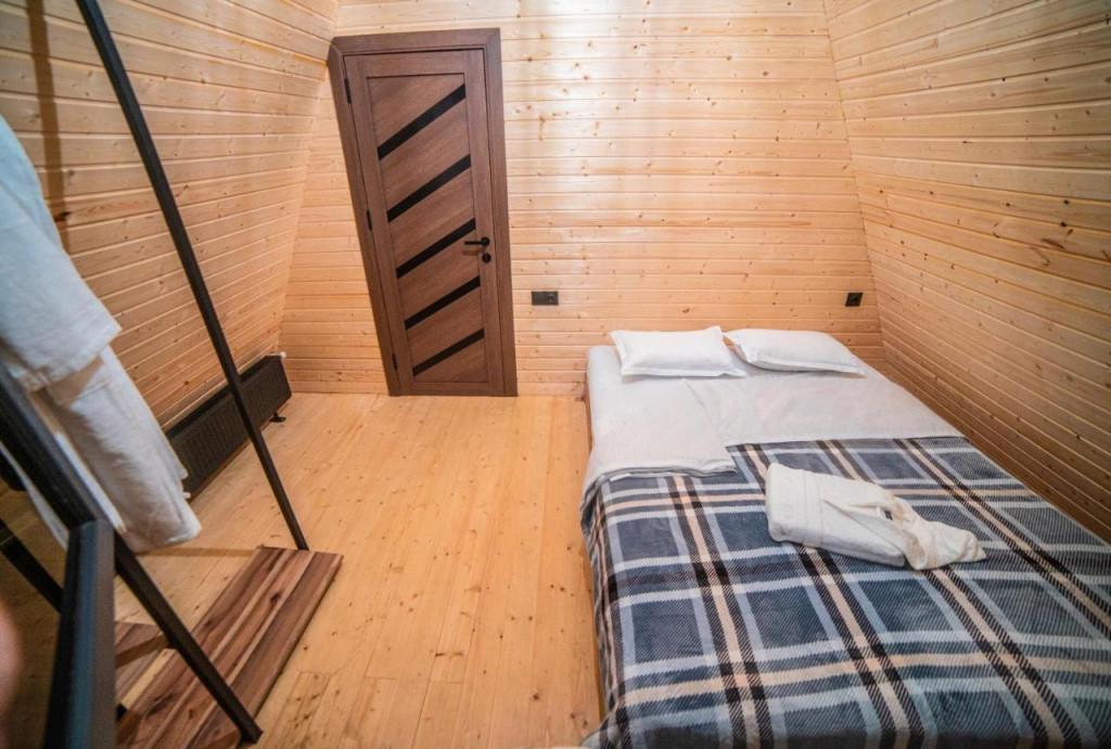 Park Hotel Surami Chalet