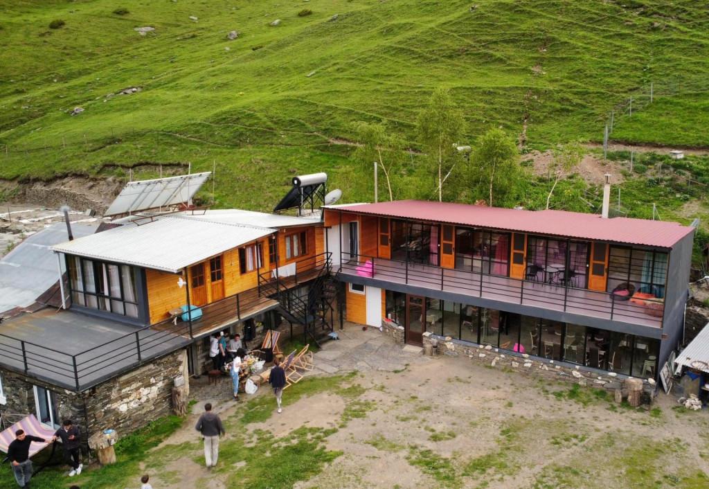 325119979_1190068021897841_56391