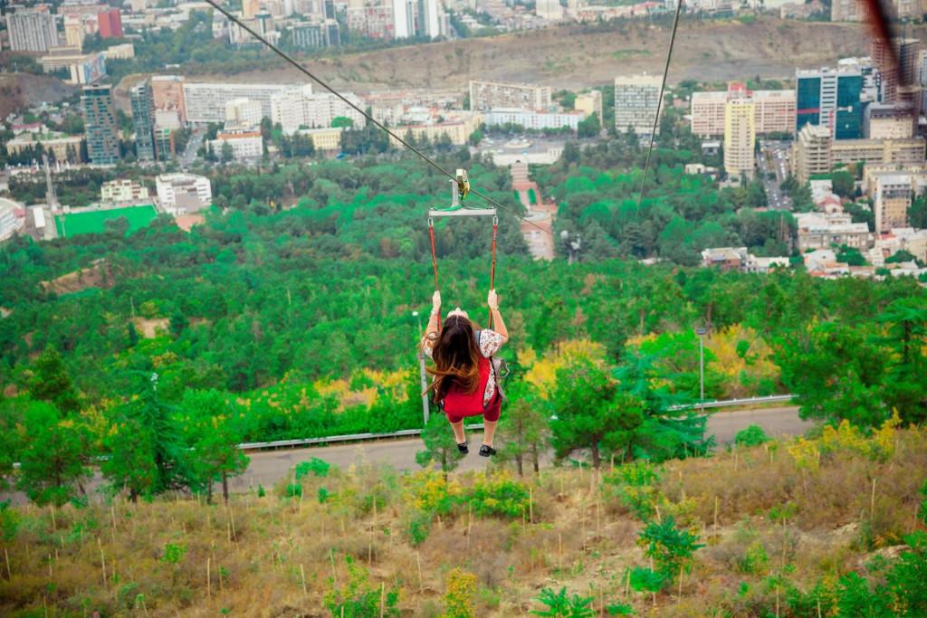 ზიპლაინი კუს ტბაზე