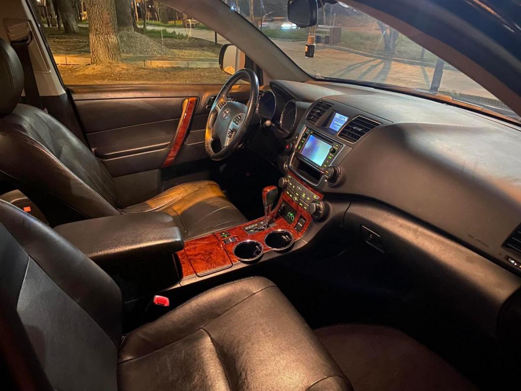 340233028_775122060521006_526876