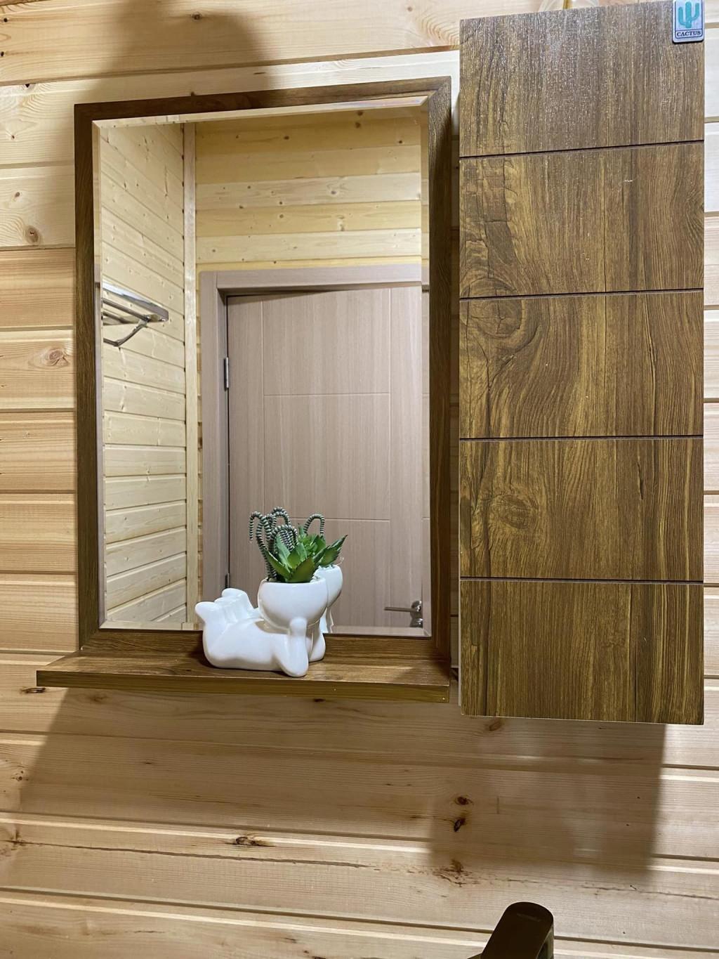 ხის სახლი მესტიაში - wood house in Mestia