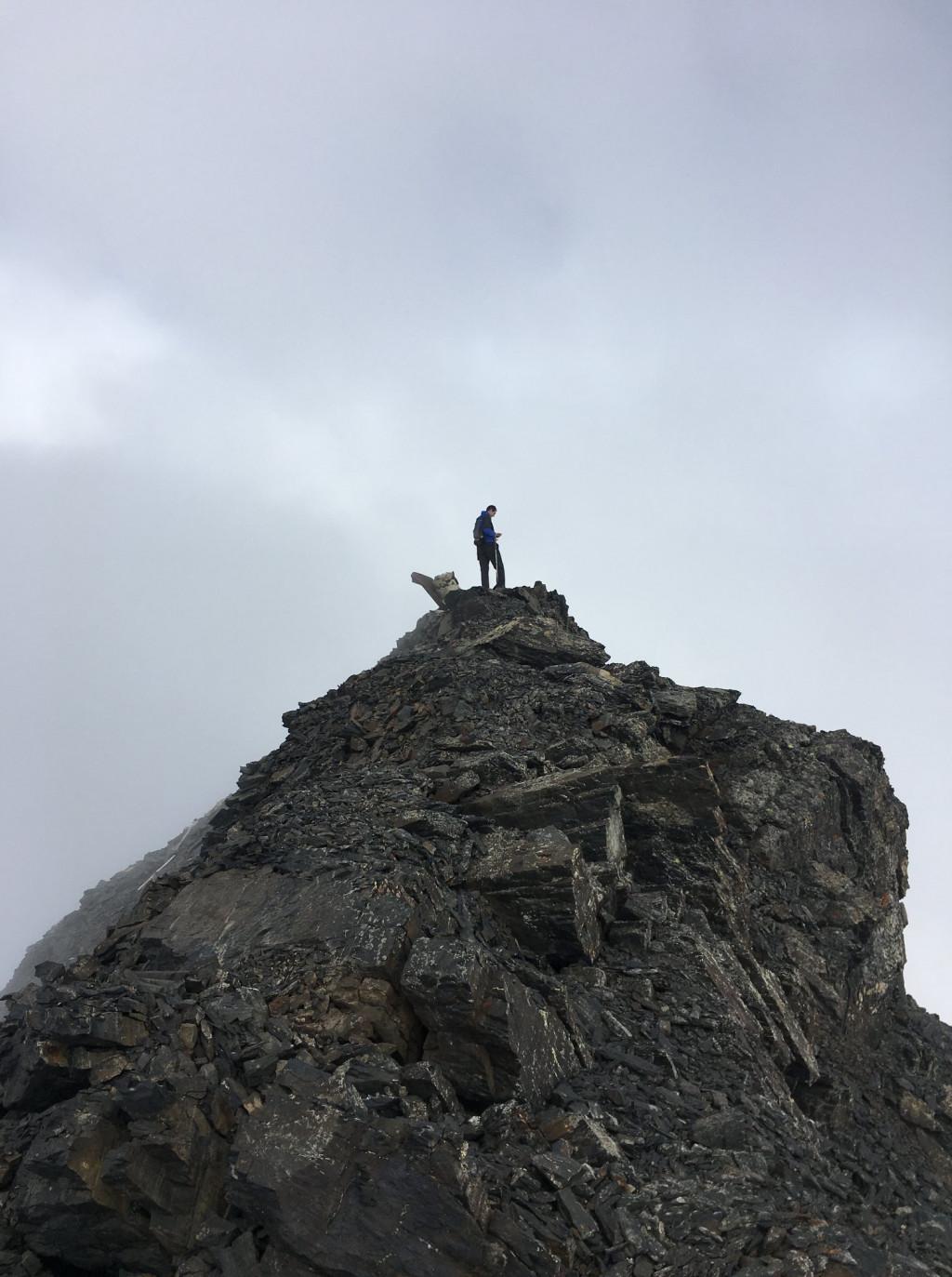 mwvervali makhismaghali peak