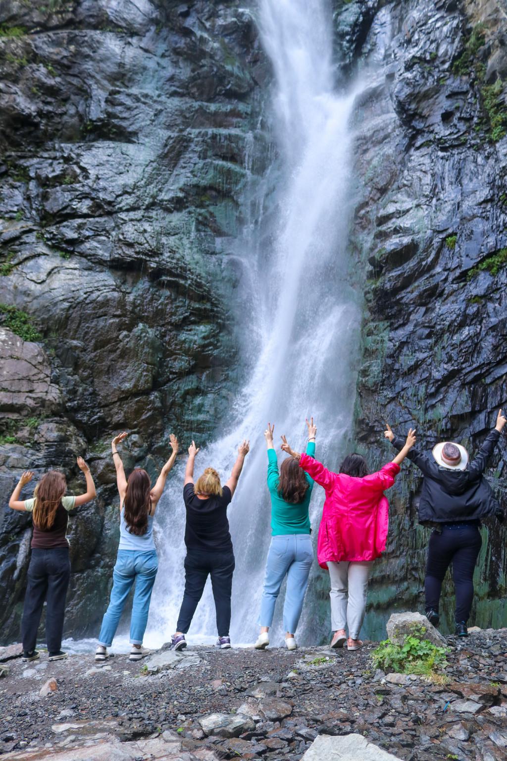 ერთ დღიანი ტური ყაზბეგში