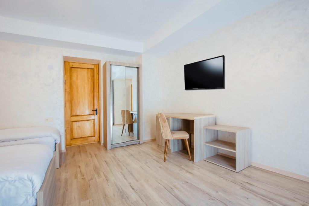 მესტია ინნ