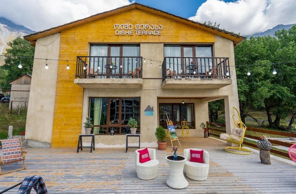 70466336_1096180207470844_532344