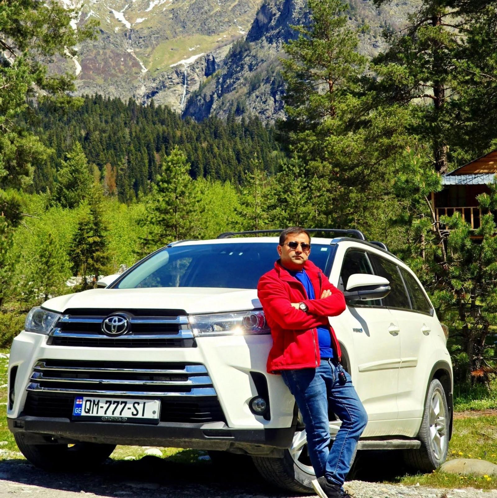 როლანდი ქუმსიაშვილი