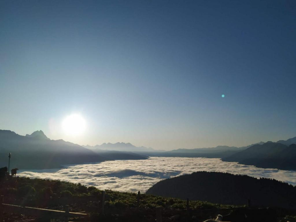 82048047_685644215173426_1817601