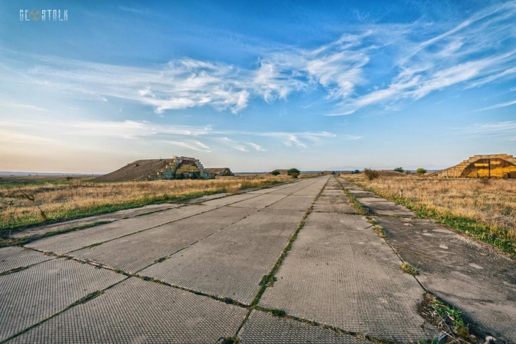 შირაქის სამხედრო აეროდრომი