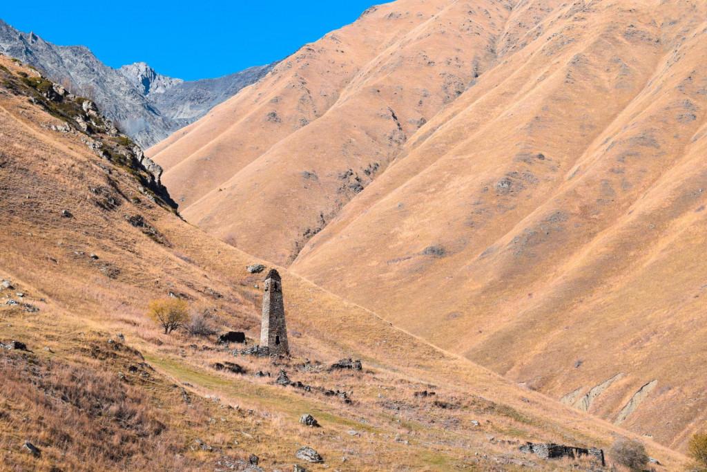 ხარათ ციხე (ახიელის ცისკარაულების კოშკი)