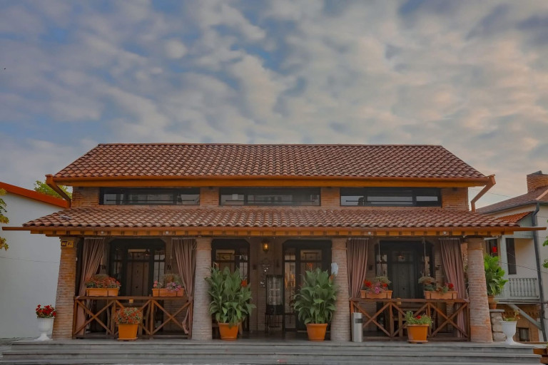 Bravo café-restaurant’s facade in Telavi