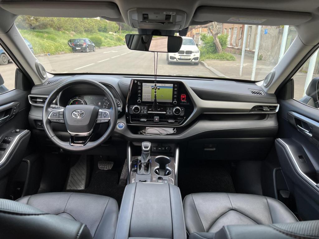 1F27D1B2-B646-499B-93D2-B9750578