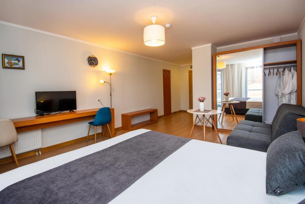 სასტუმრო ორბი პალასი