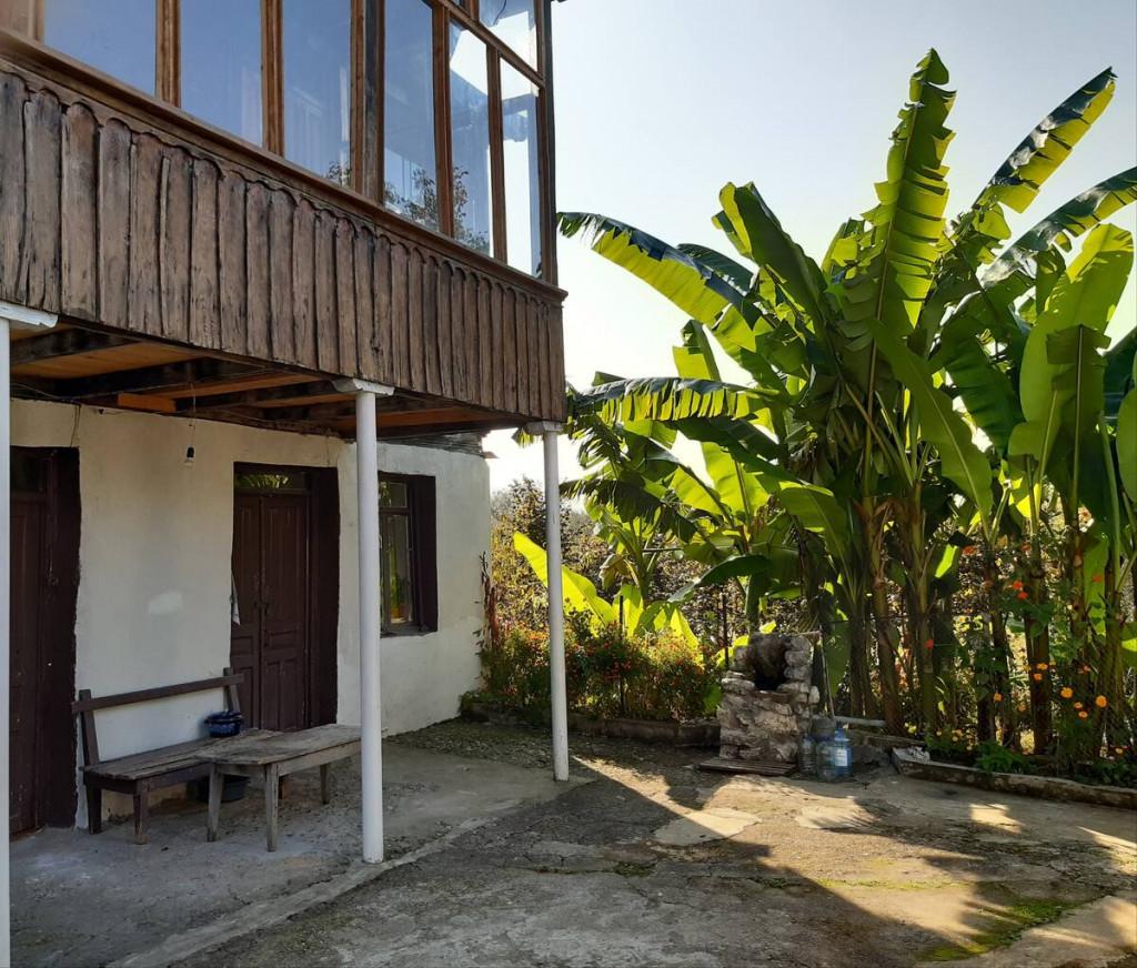 საოჯახო სასტუმრო მუხურში