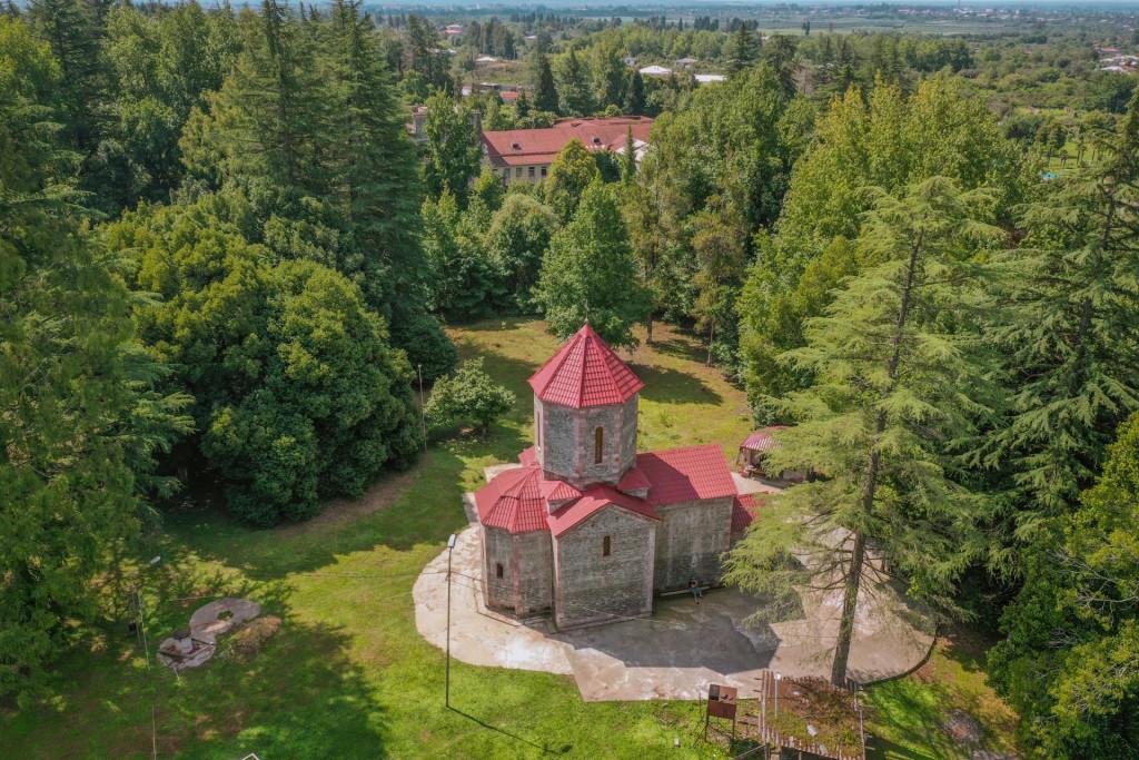 რუხის წმ. ნიკოლოზის სახელობის ეკლესია, St. Nicholas Church