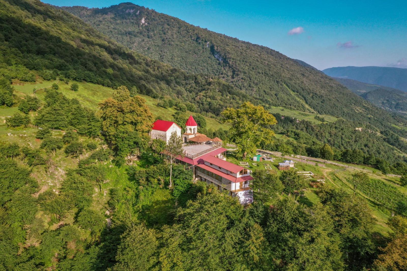 წაჩხურუს მთავარანგელოზის სახელობის ეკლესია - Archangel Church