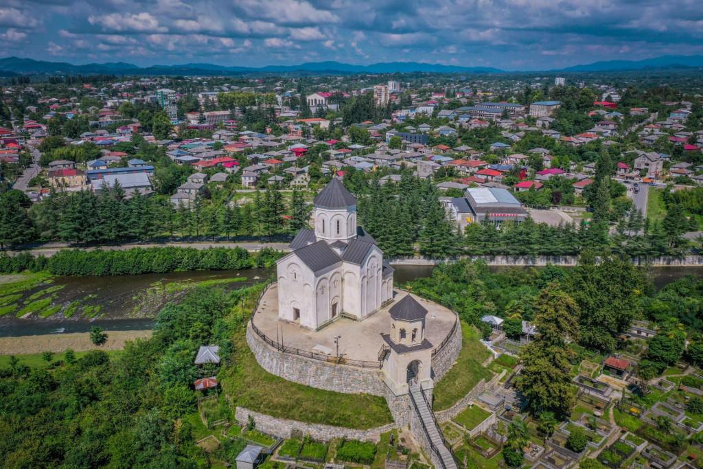 ექადიის წმინდა გიორგის სახელობის ტაძარი, ოზურგეთი, გურია - Ekadia St. George\'s Cathedral, Ozurgeti, Guria