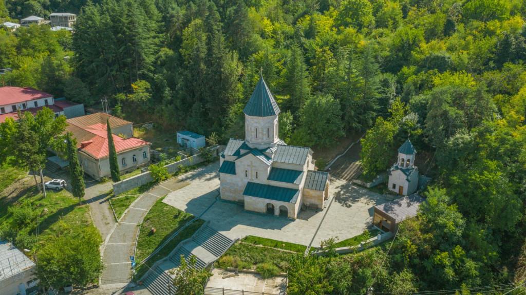 გურჯაანის სამების საკათედრო ტაძარი, Trinity Cathedral, church