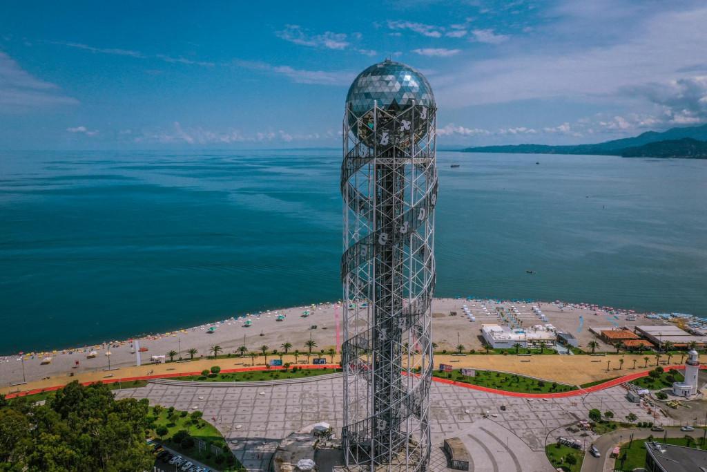 ანბანის კოშკი, ბულვარი - alphabet tower, batumi