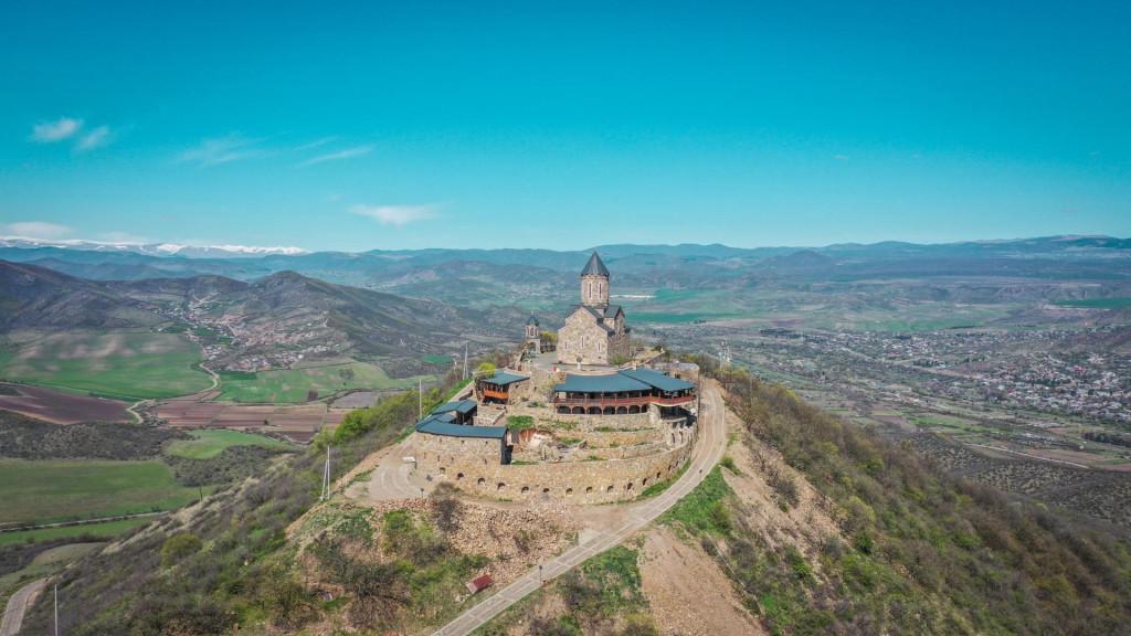 წმინდა პეტრე – პავლეს ეკლესია - St. Petre - Pavle Church